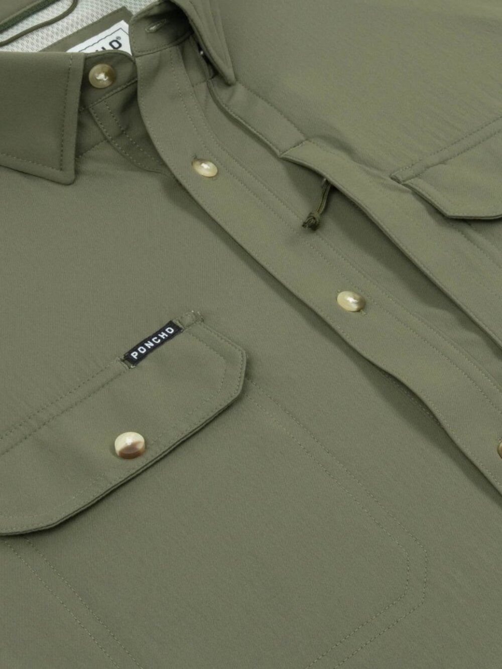 NWTs Poncho Outdoors, the Original "Gunnison" Moss Green (LT)